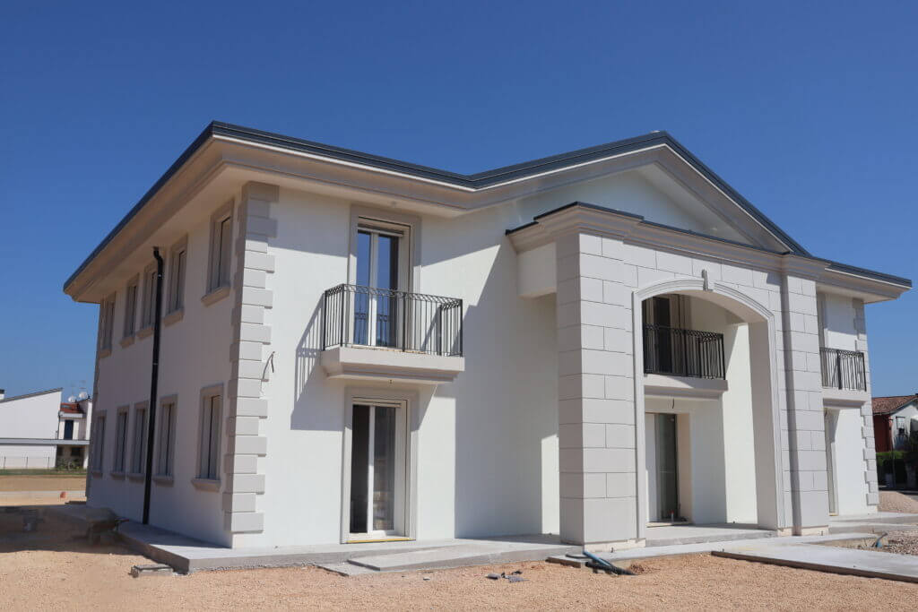 Sottogronda in polistirolo: la soluzione leggera e resistente per la tua casa